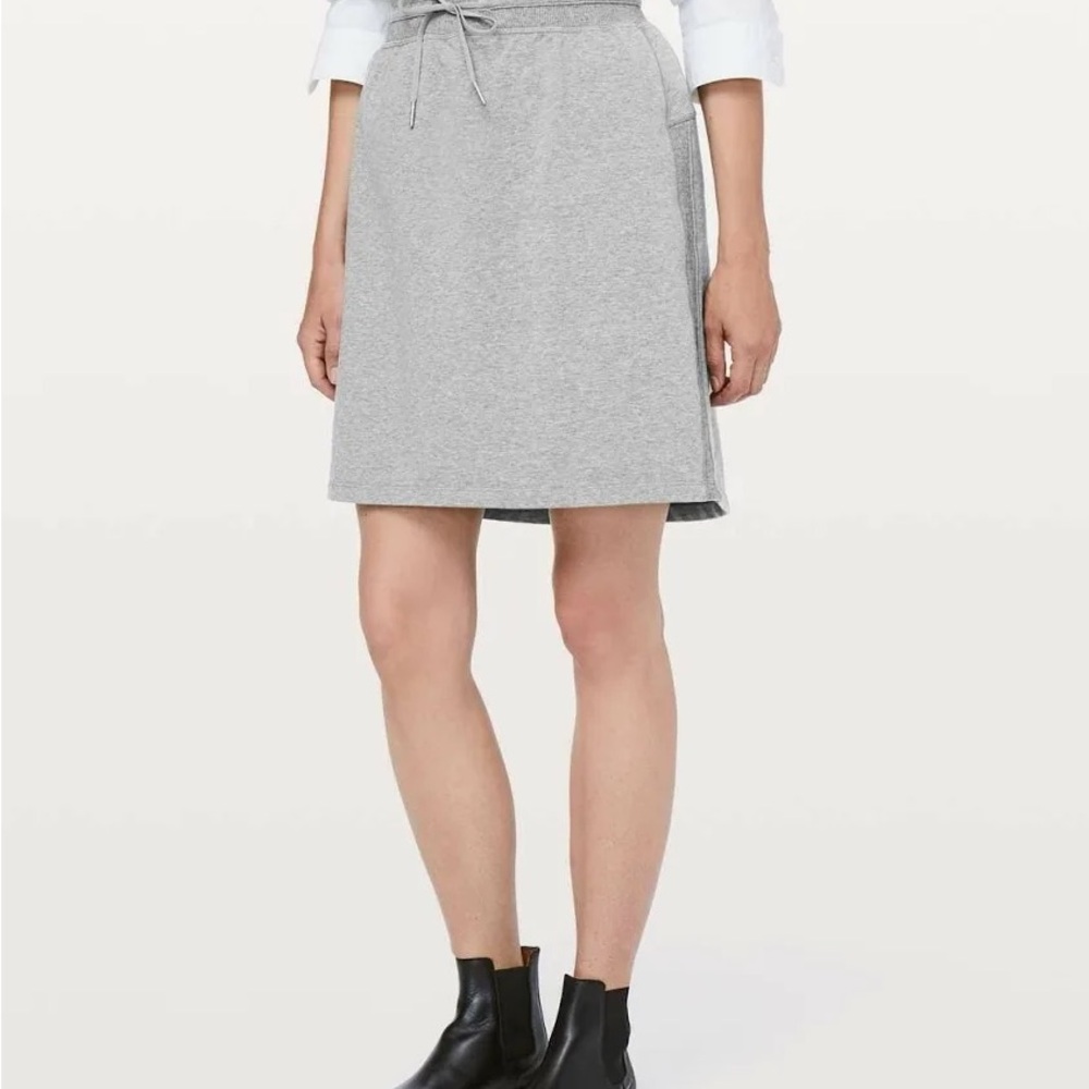 Lululemon Athletica Gray Pencil Start Anew Skirt